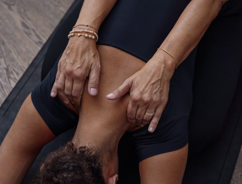 26.11. Art of Yoga -  kouzlo doteku & anatomie pozic